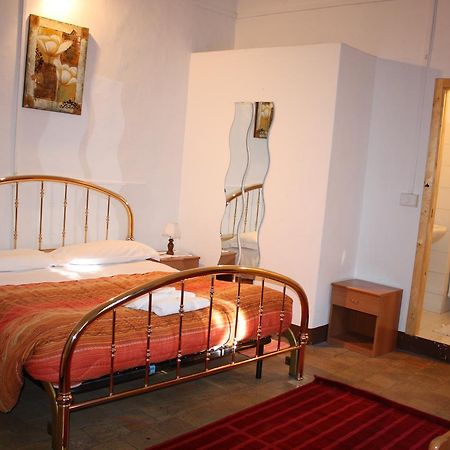 Il Cortegiano Hotell Urbino Eksteriør bilde